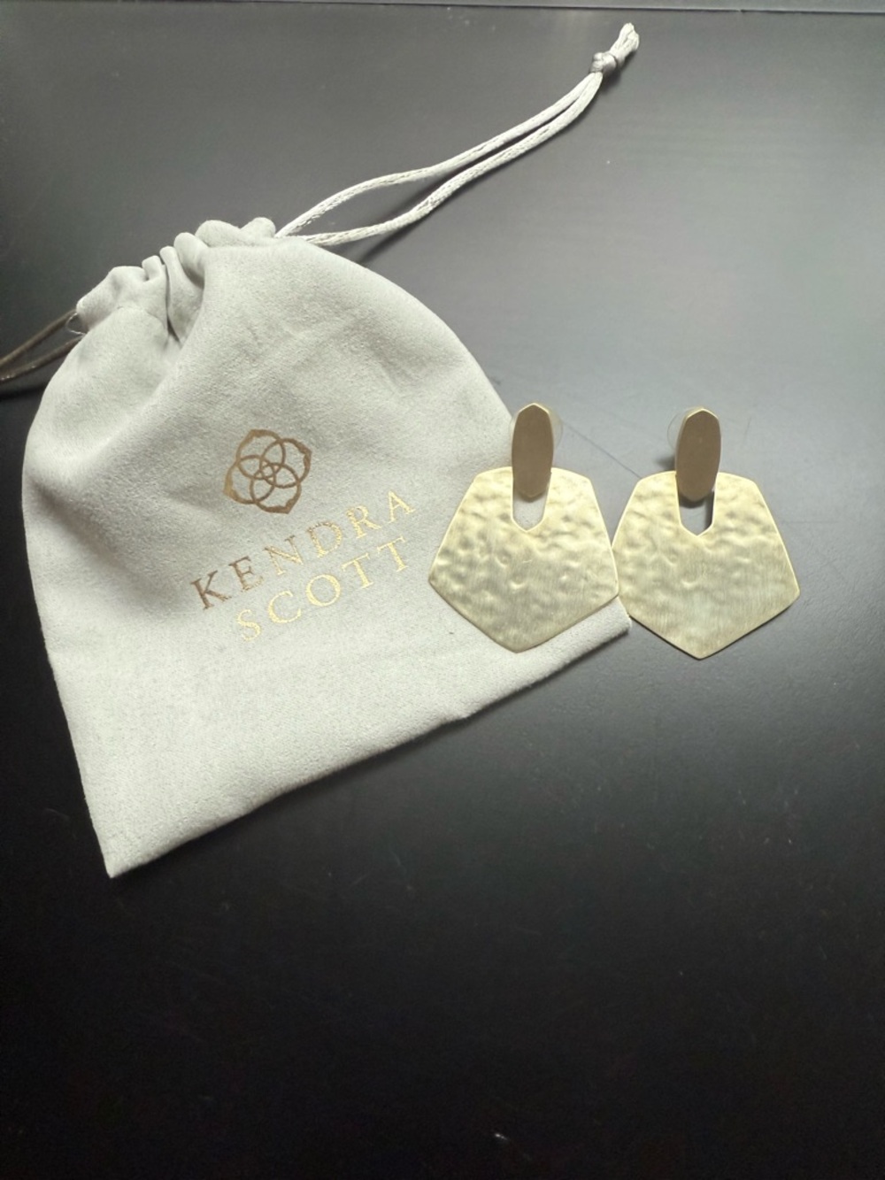 Kendra Scott Matte Gold Hammered Shield Earrings